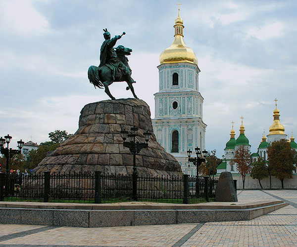 Площади Киева